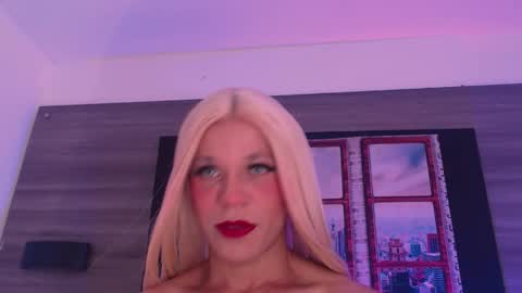 Snapshot of damara_ochoa chatting on November 2025 05:10:02 AM online show from November 2025 05:10:02 AM