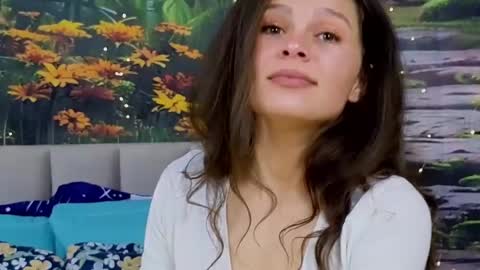 Snapshot of damedefeu chatting on January 2025 07:59:01 AM damedefeu online show from January 2025 07:59:01 AM