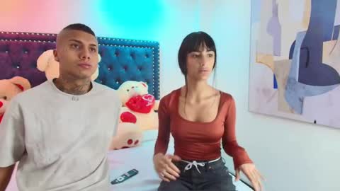 DAMIAN AND ROXANNE.  online show from October 2025 12:37:01 PM