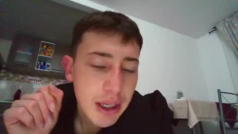 Snapshot of damian_de chatting on March 2025 12:07:02 AM damian_de online show from March 2025 12:07:02 AM