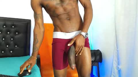 Snapshot of damian_hart_24cm chatting on October 2025 08:57:01 AM damian_hart_24cm online show from October 2025 08:57:01 AM