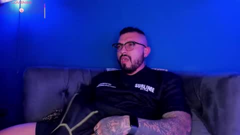 Damian online show from September 2025 08:23:02 PM