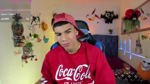 Snapshot of damian_latinxxx chatting on November 2025 03:18:02 AM Damian online show from November 2025 03:18:02 AM