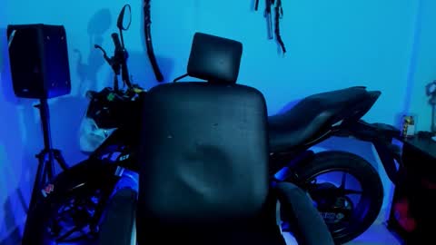 Damian torner online show from October 2025 08:01:01 AM