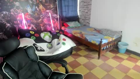 Snapshot of dan_cristancho chatting on October 2025 03:43:01 PM dan cristancho online show from October 2025 03:43:01 PM