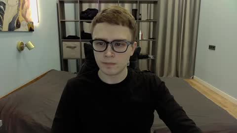 Snapshot of dan_leeroy chatting on December 2024 07:41:02 PM Dany online show from December 2024 07:41:02 PM