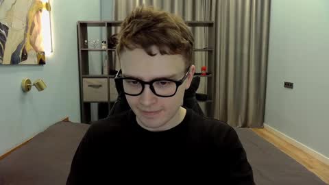 Snapshot of dan_leeroy chatting on January 2025 01:03:01 AM Dany online show from January 2025 01:03:01 AM