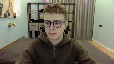 Snapshot of dan_leeroy chatting on February 2025 10:58:01 PM Dany online show from February 2025 10:58:01 PM