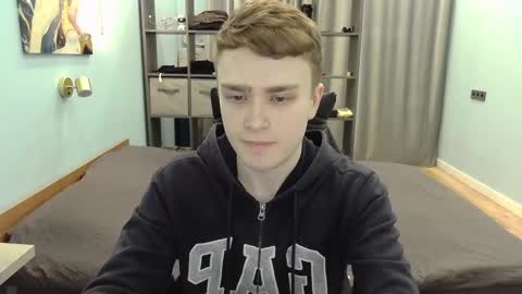 Snapshot of dan_leeroy chatting on March 2025 10:10:01 PM Dany online show from March 2025 10:10:01 PM