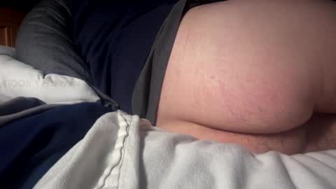 Snapshot of dan_m97 chatting on January 2025 06:25:01 AM dan_m97 online show from January 2025 06:25:01 AM