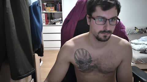 King Dan online show from February 2025 06:24:02 PM