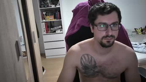 King Dan online show from February 2025 07:13:01 PM