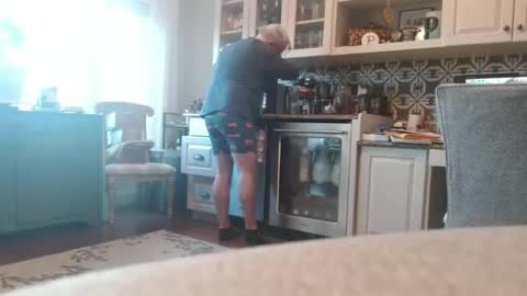 Snapshot of dan_va chatting on December 2024 12:38:01 PM Dan online show from December 2024 12:38:01 PM