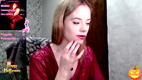 Dana SmileX online show from October 2025 07:04:02 PM