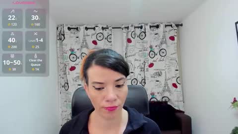 Snapshot of danaarey chatting on October 2025 04:18:01 PM Danaa Rey online show from October 2025 04:18:01 PM