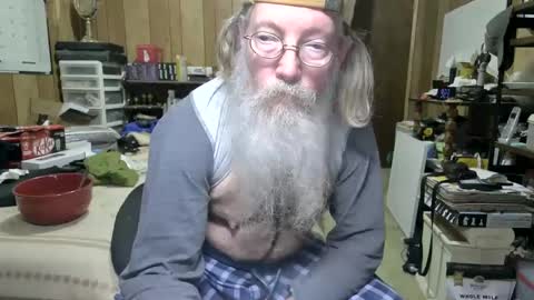 Snapshot of danagm chatting on December 2024 05:21:01 PM Dana online show from December 2024 05:21:01 PM