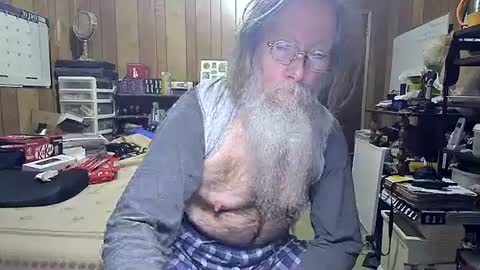 Snapshot of danagm chatting on January 2025 03:46:01 PM Dana online show from January 2025 03:46:01 PM