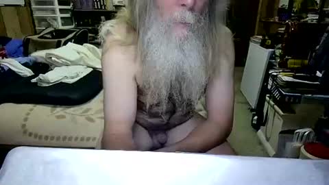 Snapshot of danagm chatting on November 2025 03:28:02 AM Dana online show from November 2025 03:28:02 AM