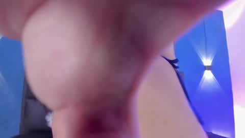 Snapshot of daneska_hiller chatting on November 2025 07:58:01 PM daneska online show from November 2025 07:58:01 PM