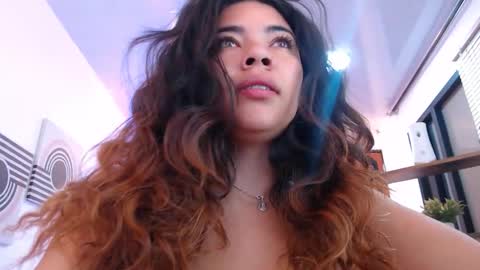 Veronica online show from November 2025 11:21:01 AM