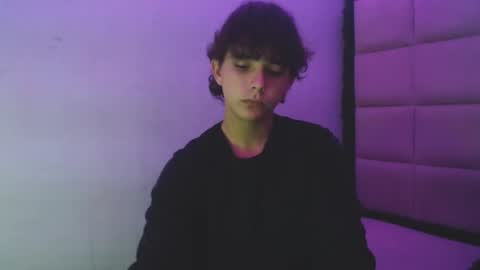 dani_cumboy online show from December 2024 03:02:02 AM