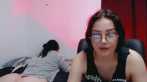 dani y jocelyn online show from February 2025 10:11:01 PM