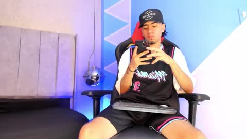 Daniel  online show from September 2025 05:36:02 PM