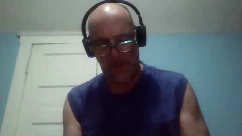 Snapshot of daniel_lbc chatting on October 2025 04:46:02 AM Daniel online show from October 2025 04:46:02 AM