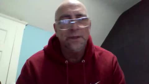 Snapshot of daniel_lbc chatting on November 2025 12:54:02 AM Daniel online show from November 2025 12:54:02 AM