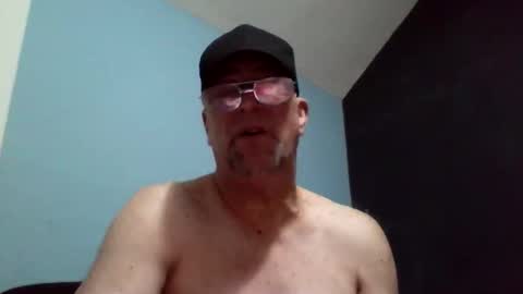 Snapshot of daniel_lbc chatting on December 2025 05:34:02 AM Daniel online show from December 2025 05:34:02 AM