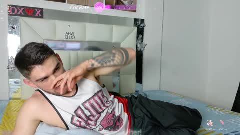 Snapshot of daniel_ova chatting on December 2024 11:39:01 PM Sexy Dani online show from December 2024 11:39:01 PM