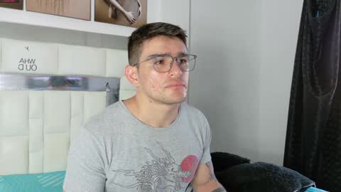 Snapshot of daniel_ova chatting on January 2025 12:49:02 PM Sexy Dani online show from January 2025 12:49:02 PM