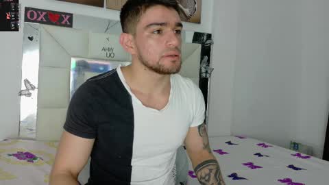 Snapshot of daniel_ova chatting on February 2025 11:21:02 AM Sexy Dani online show from February 2025 11:21:02 AM