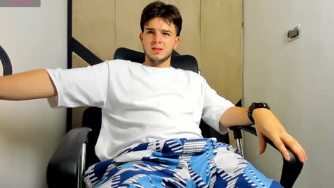 DANIEL online show from January 2025 04:47:01 AM