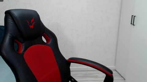 Snapshot of daniella_martin chatting on December 2024 03:04:02 AM Daniella Martin online show from December 2024 03:04:02 AM