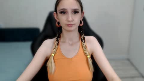 Snapshot of daniella_martin chatting on January 2025 04:12:01 AM Daniella Martin online show from January 2025 04:12:01 AM