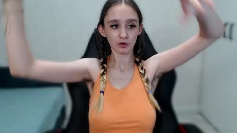 Snapshot of daniella_martin chatting on February 2025 12:11:02 PM Daniella Martin online show from February 2025 12:11:02 PM