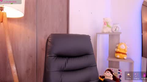 Snapshot of daniellerose_ chatting on October 2025 09:59:02 PM Danielle Rose online show from October 2025 09:59:02 PM