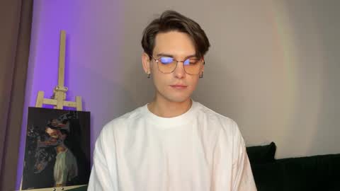 danieltuckerr online show from October 2025 02:24:01 PM