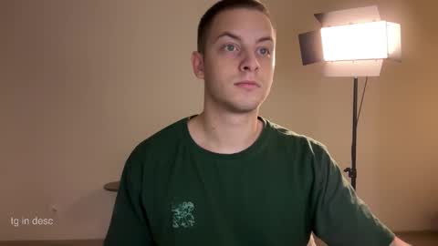 Snapshot of danila_trezzini chatting on November 2025 01:11:01 AM danila online show from November 2025 01:11:01 AM