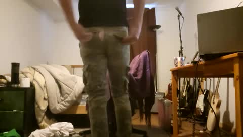 Snapshot of danimal5000 chatting on December 2024 06:54:02 PM danimal5000 online show from December 2024 06:54:02 PM