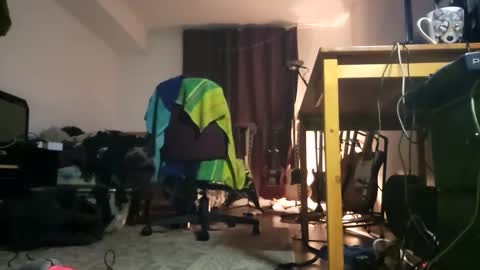 Snapshot of danimal5000 chatting on January 2025 02:11:01 AM danimal5000 online show from January 2025 02:11:01 AM