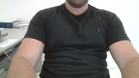 Dani Oli online show from October 2025 08:44:02 PM