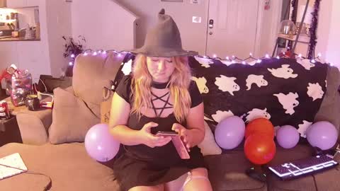 Dani And Daddy online show from October 2025 03:27:02 AM