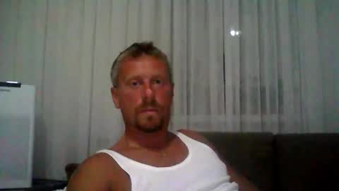 Snapshot of danisami12345 chatting on September 2025 08:52:01 PM daniel online show from September 2025 08:52:01 PM