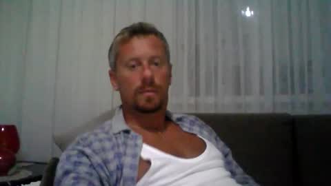 Snapshot of danisami12345 chatting on September 2025 08:14:01 PM daniel online show from September 2025 08:14:01 PM