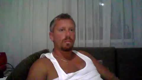 Snapshot of danisami12345 chatting on October 2025 08:26:01 PM daniel online show from October 2025 08:26:01 PM