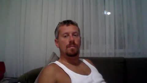 Snapshot of danisami12345 chatting on October 2025 10:09:02 PM daniel online show from October 2025 10:09:02 PM