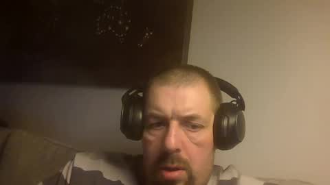 danishman1980 online show from February 2025 09:48:02 PM