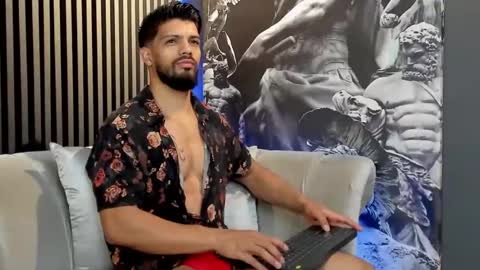 Dann saenz online show from December 2024 10:48:01 AM